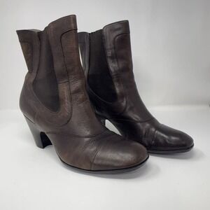 Born Kola Ankle Boots Womens Size 10 US 42 EU Brown Leather Booties Distressed